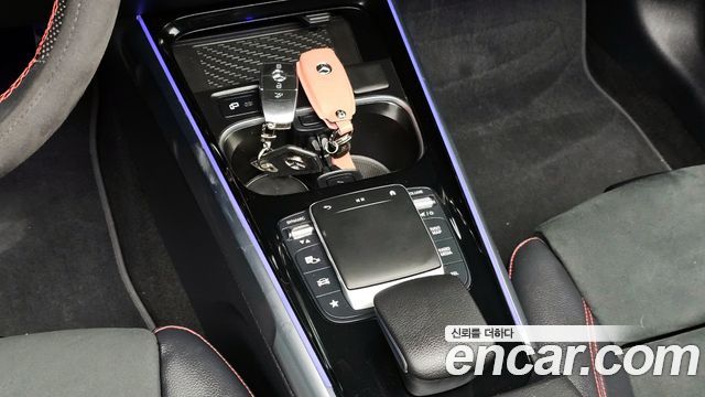 Mercedes-Benz GLB-Class GLB250 4MATIC