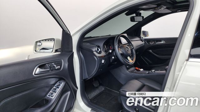 Mercedes-Benz B-Class B200 d
