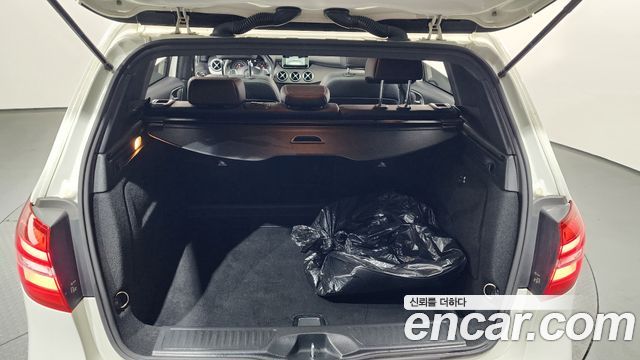 Mercedes-Benz B-Class B200 d