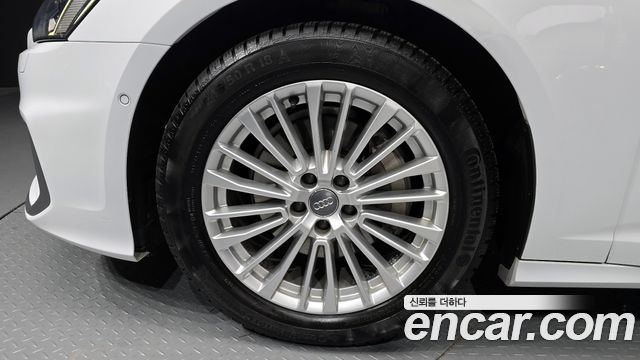 Audi A6 45 TFSI Premium