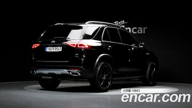Mercedes-Benz GLE-Class GLE300d 4MATIC