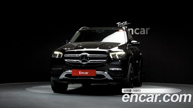Mercedes-Benz GLE-Class GLE300d 4MATIC