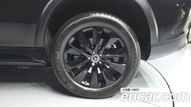 Mercedes-Benz GLE-Class GLE300d 4MATIC