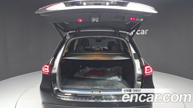 Mercedes-Benz GLE-Class GLE300d 4MATIC