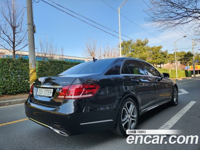 Mercedes-Benz E-Class E250 BlueTec 4MATIC AV