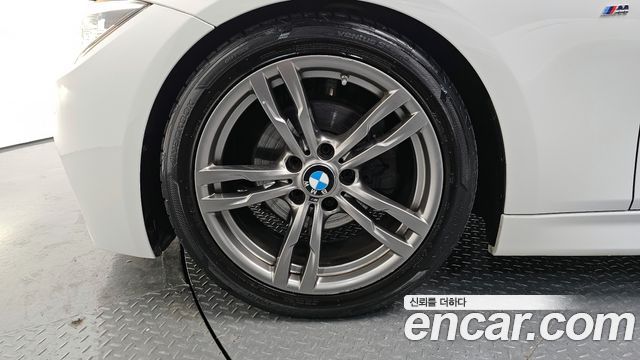 BMW 3-Series 320i M Sport