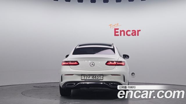 Mercedes-Benz E-Class E220d Coupe