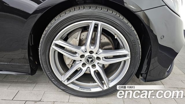 Mercedes-Benz E-Class E220d Coupe