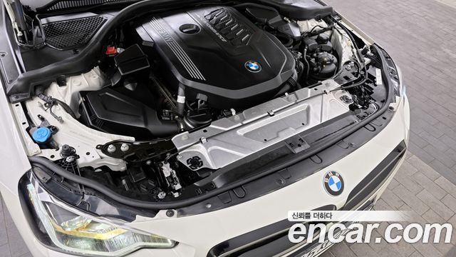 BMW 2-Series M240i xDrive Coupe