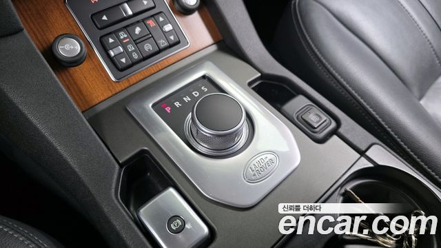 Land Rover Discovery 3.0 SDV6 HSE
