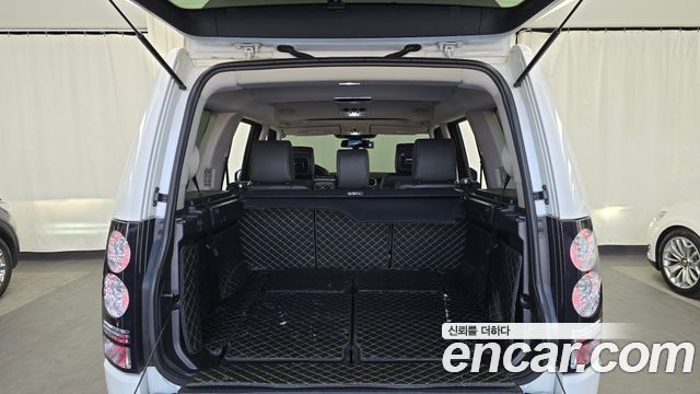Land Rover Discovery 3.0 SDV6 HSE