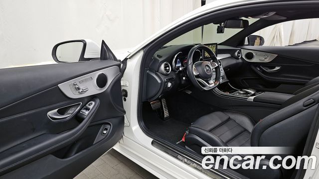 Mercedes-Benz C-Class C200 Coupe