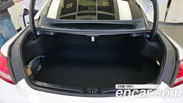 Mercedes-Benz C-Class C200 Coupe