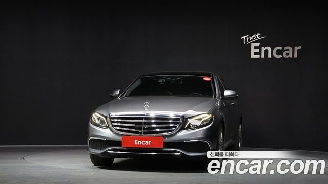 Mercedes-Benz E-Class E450 4MATIC Exclusive