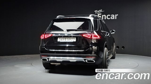 Mercedes-Benz GLE-Class GLE300d 4MATIC