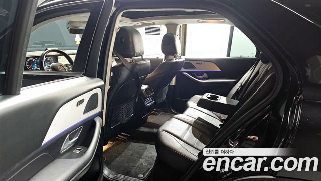 Mercedes-Benz GLE-Class GLE300d 4MATIC