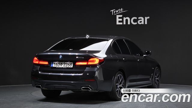 BMW 5-Series 530e M Sport