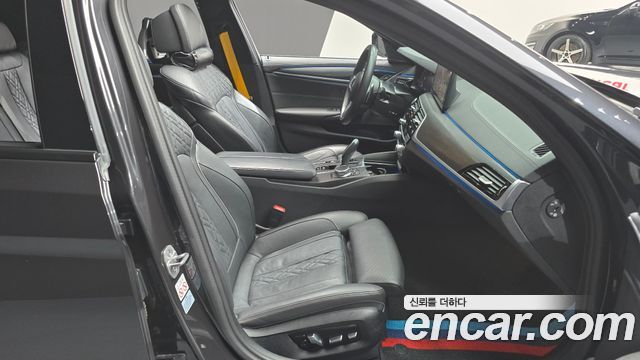 BMW 5-Series 530e M Sport