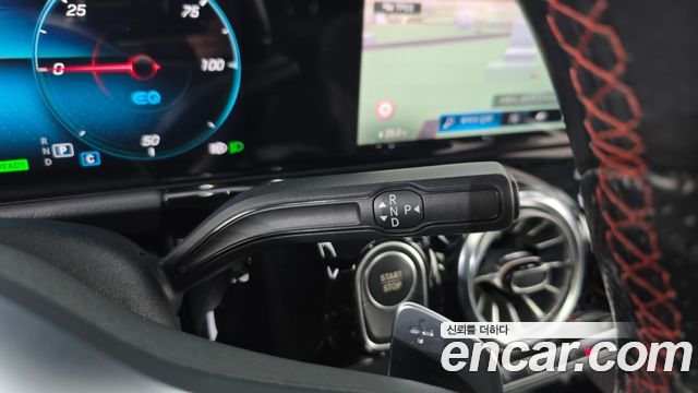 Mercedes-Benz EQA EQA250 AMG Package