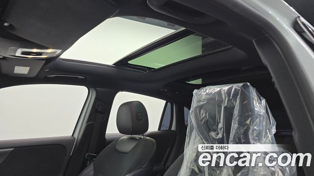 Mercedes-Benz EQA EQA250 AMG Package