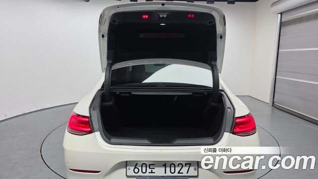 Mercedes-Benz CLS-Class CLS400d 4MATIC AMG Line