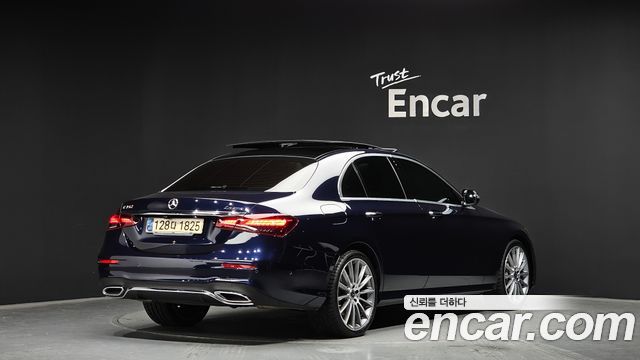 Mercedes-Benz E-Class E350 4MATIC AMG Line