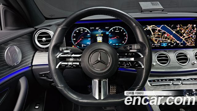 Mercedes-Benz E-Class E350 4MATIC AMG Line