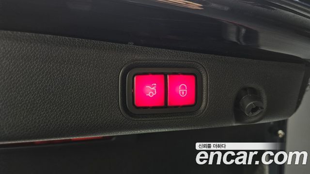 Mercedes-Benz E-Class E350 4MATIC AMG Line