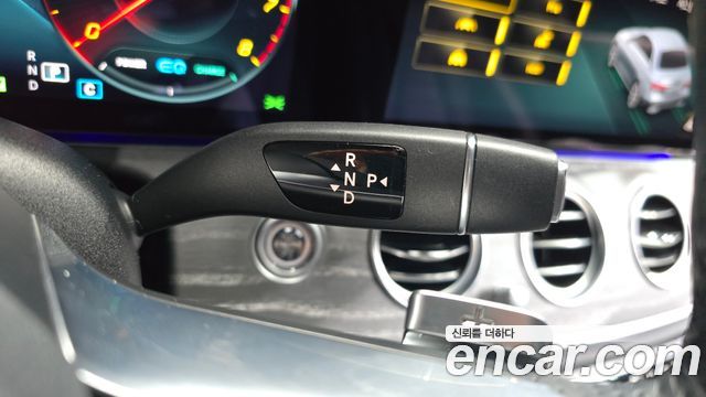 Mercedes-Benz E-Class E350 4MATIC AMG Line