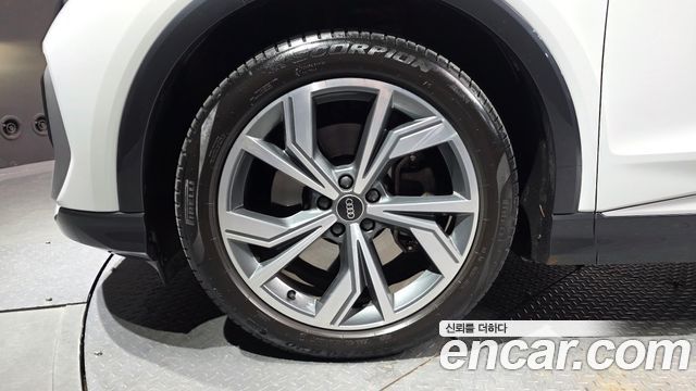 Audi Q4 e-tron 40 Premium Sportback