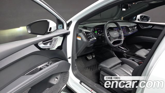 Audi Q4 e-tron 40 Premium Sportback