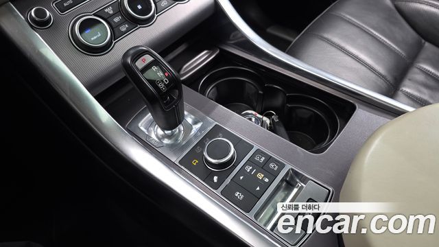 Land Rover Range Rover Sport 3.0 SDV6 HSE
