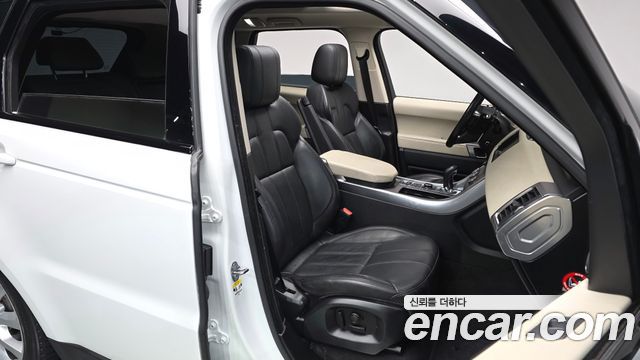Land Rover Range Rover Sport 3.0 SDV6 HSE
