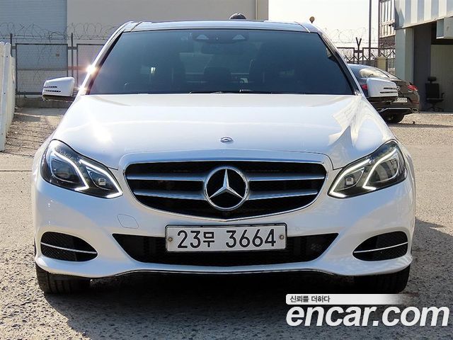 Mercedes-Benz E-Class E250 BlueTec 4MATIC AV