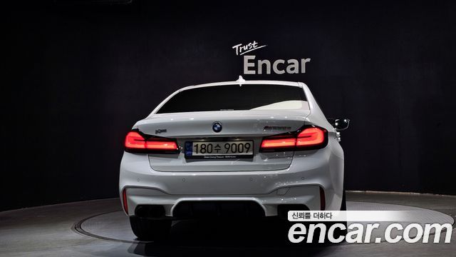 BMW 5-Series 520d M Sport package