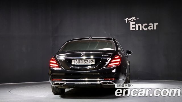 Mercedes-Benz S-Class Maybach S560 4MATIC