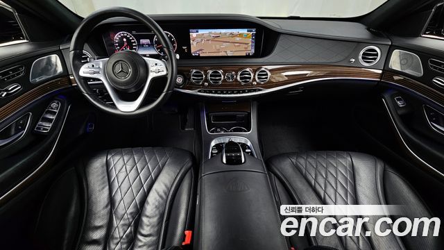 Mercedes-Benz S-Class Maybach S560 4MATIC