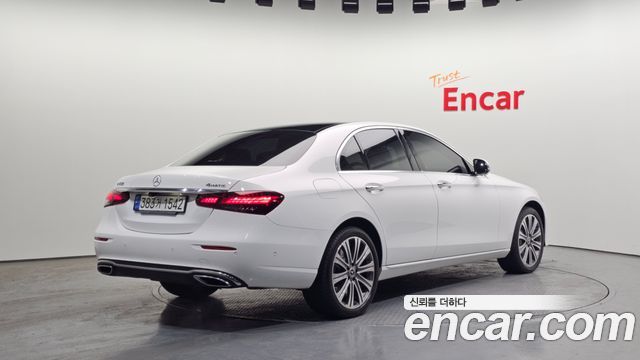 Mercedes-Benz E-Class E450 4MATIC Exclusive