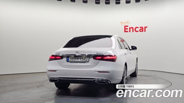 Mercedes-Benz E-Class E450 4MATIC Exclusive