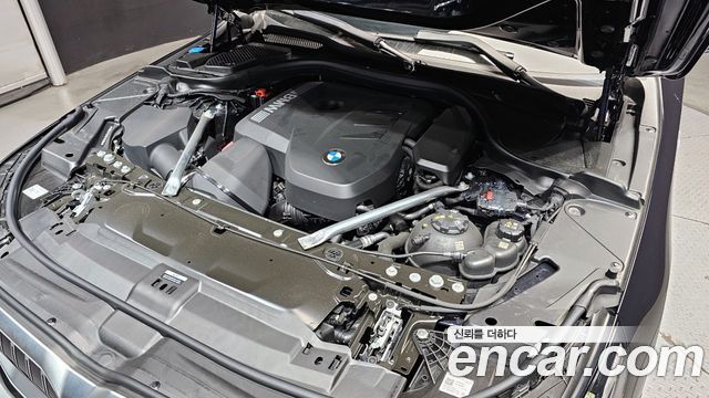 BMW 5-Series 520i M Sport