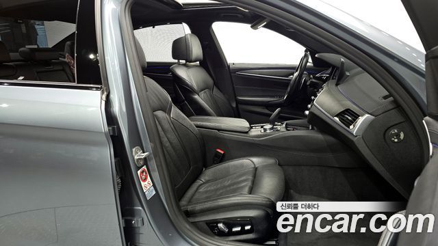 BMW 5-Series 520d M Sport Package Plus