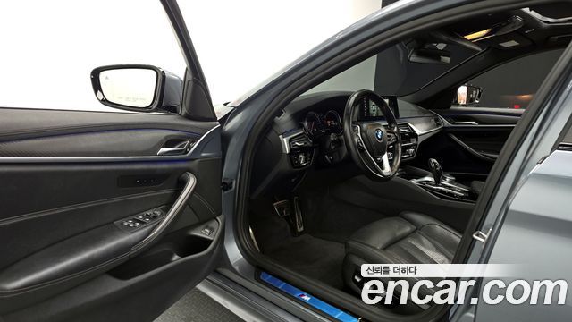 BMW 5-Series 520d M Sport Package Plus