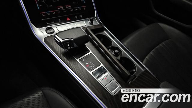 Audi A6 45 TFSI Premium