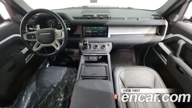 Land Rover Defender 110 D250 SE