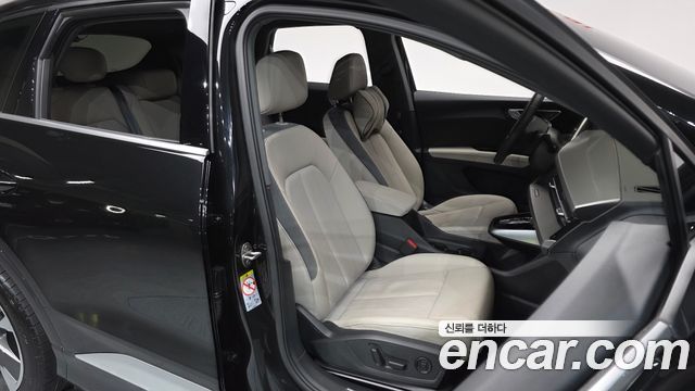 Audi Q4 e-tron 40 Premium