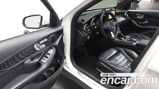 Mercedes-Benz GLC-Class GLC220 d 4MATIC Premium
