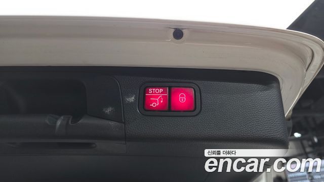 Mercedes-Benz GLC-Class GLC220 d 4MATIC Premium