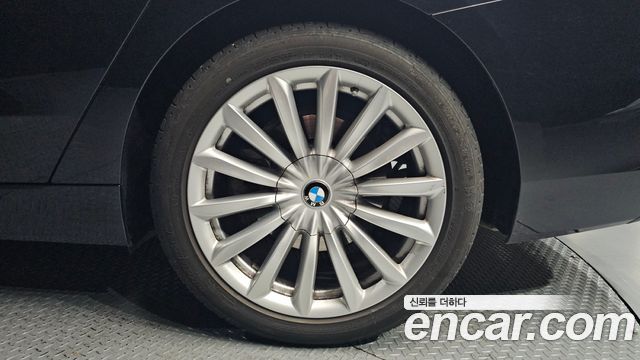 BMW Gran Turismo 630i xDrive Luxury