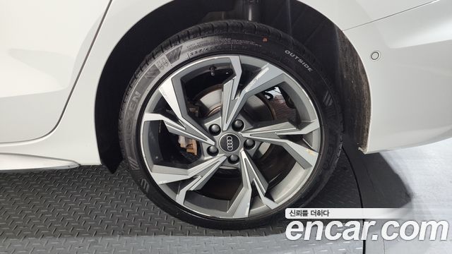 Audi A3 40 TFSI Premium