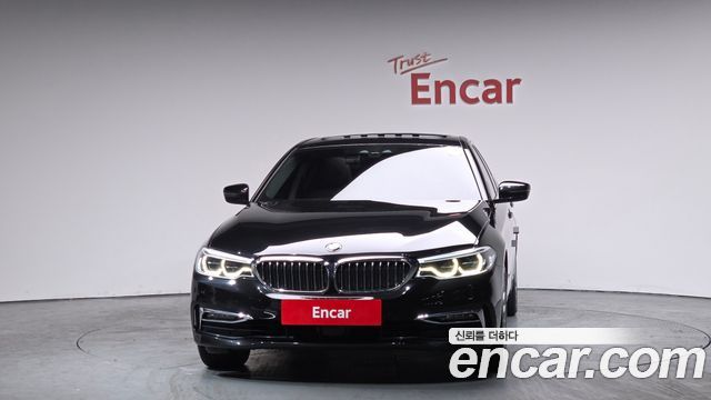 BMW 5-Series 530i xDrive Luxury Plus